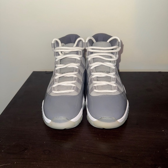 Jordan 11 Cool Grey Retro - Picture 2 of 2
